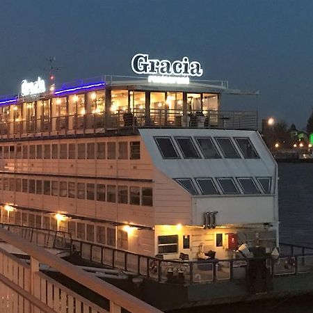 Botel Gracia Μπρατισλάβα Εξωτερικό φωτογραφία