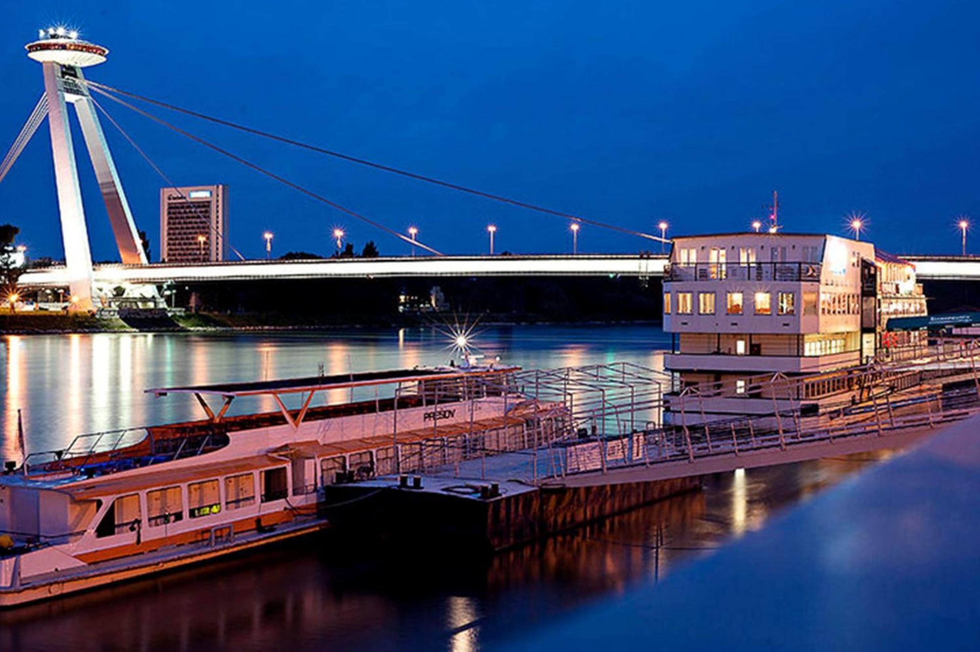 Botel Gracia Μπρατισλάβα Εξωτερικό φωτογραφία