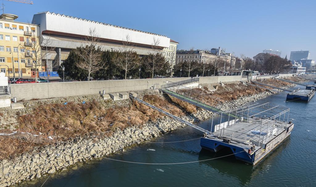 Botel Gracia Μπρατισλάβα Εξωτερικό φωτογραφία