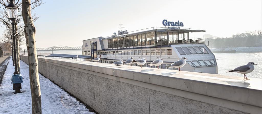 Botel Gracia Μπρατισλάβα Εξωτερικό φωτογραφία